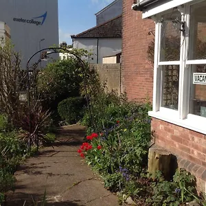 https://woodbine-guest-accommodation.exeterhotels.net